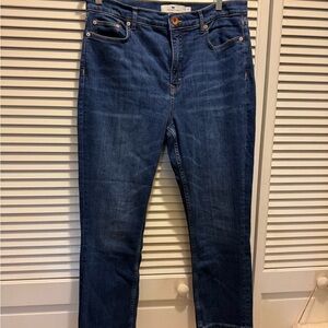 Vineyard Vines Dark Blue Straight Leg Jeans size 32